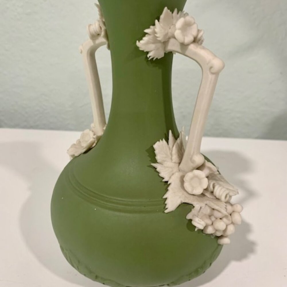 VTG ~ Vase & Plate SET OF 3 - Picture 7 of 10